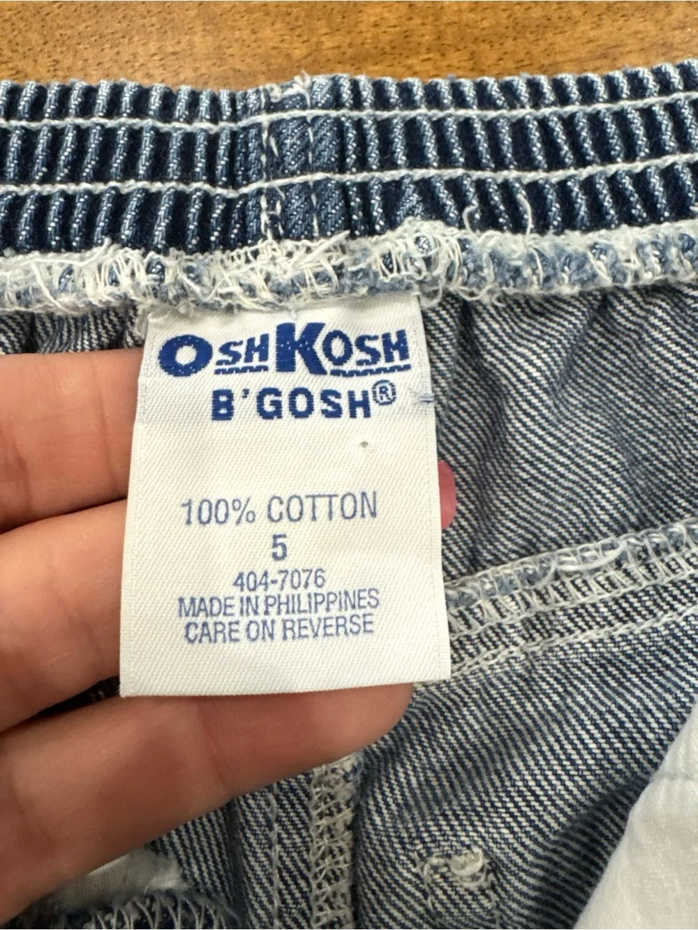 Vintage Oshkosh Blue Embroidered Denim Capris
